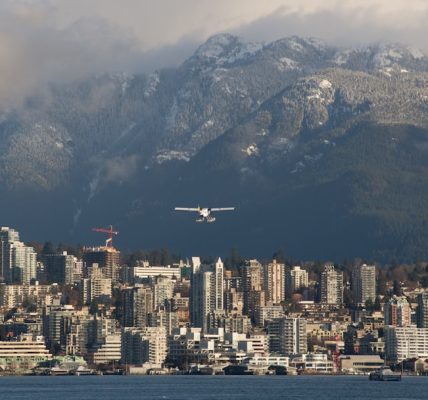 Photo Mountains, cityscape